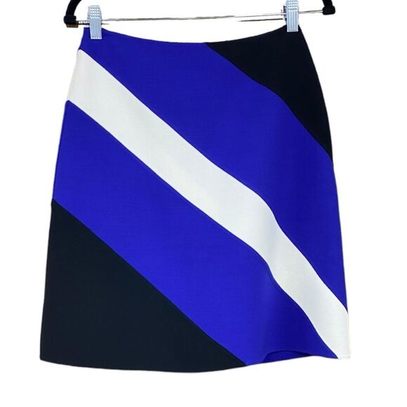 Michael Kors Collection Italian Virgin Wool A Line Mini Skirt Size 6 - Picture 4 of 10